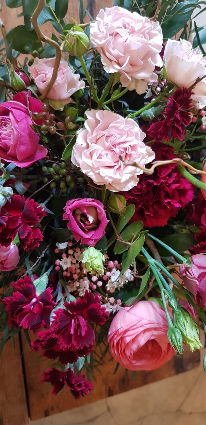 Arrangement piqué